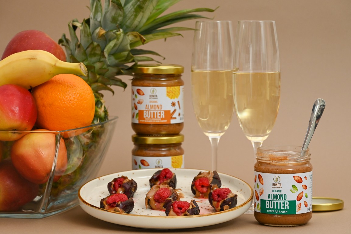 Fruit and champagne